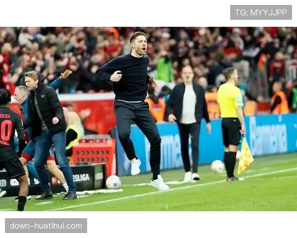 “专访勒沃库森助教：详解阿隆索战术哲学中，如何训练球员的瞬间决策能力”